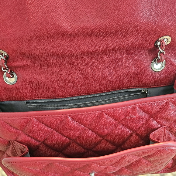 CHANEL 💥 Authentic - Picture 13 of 17